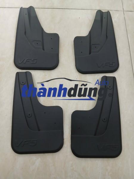 CHẮN BÙN BÁNH VINFAST VF5 2022 | CBV100625