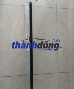 NẸP CHÂN KÍNH KIA CERATO 2006-2010 | 832201X000