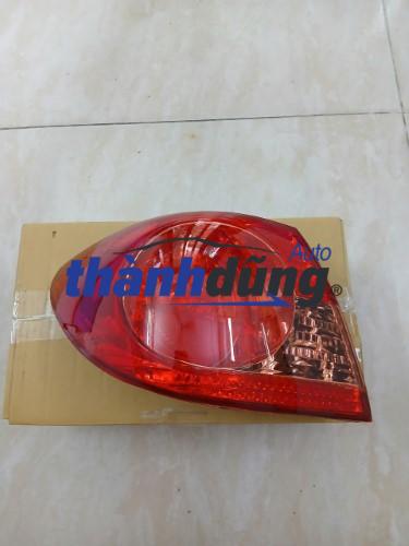 ĐÈN HẬU TOYOTA ALTIS 2001-2005 | 8156102170