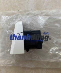 ĐUÔI TAY MỞ CỬA CHEVROLET TRAILBLAZER 2013-2019 | 25936881