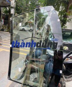 KÍNH CHẮN GIÓ NISSAN KICKS 2020 | 727005RW0B