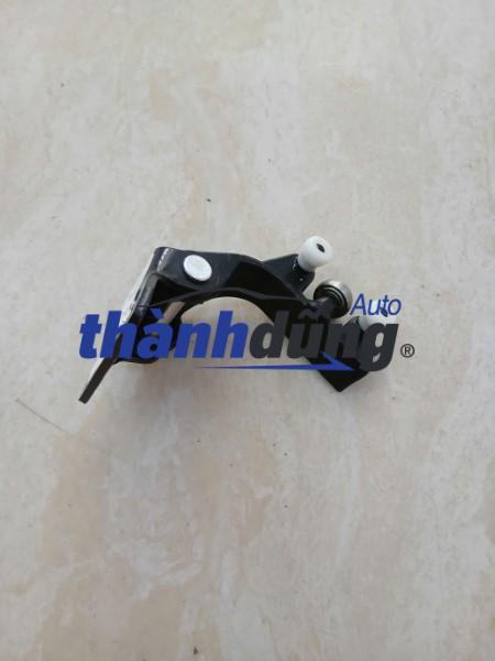 BẢN LỀ CÁNH CỬA GIỮA SRM X30 2017-2023 | 6206300-B01