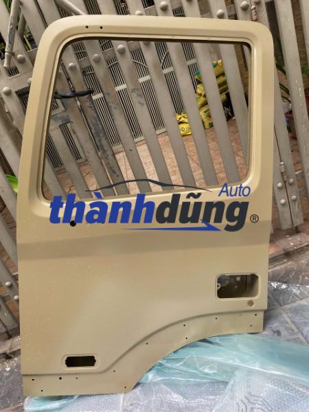 CÁNH CỬA TRÁI HYUNDAI HD160 2008 | 751037M001