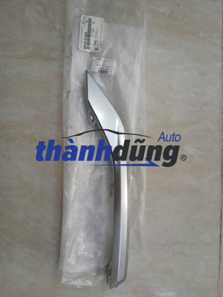 VIỀN MẠ BA ĐỜ SỐC SAU HYUNDAI SANTAFE 2021-2024 | 86694S1600