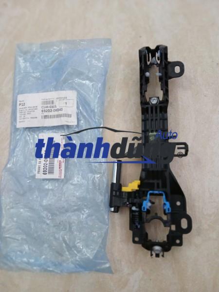 ĐẾ BẮT TAY MỞ CỬA TOYOTA INNOVA 2016-2023 | 692020K040
