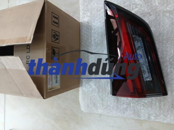 ĐÈN HẬU TRONG MITSUBISHI XPANDER 2017-2023 | 8330B361