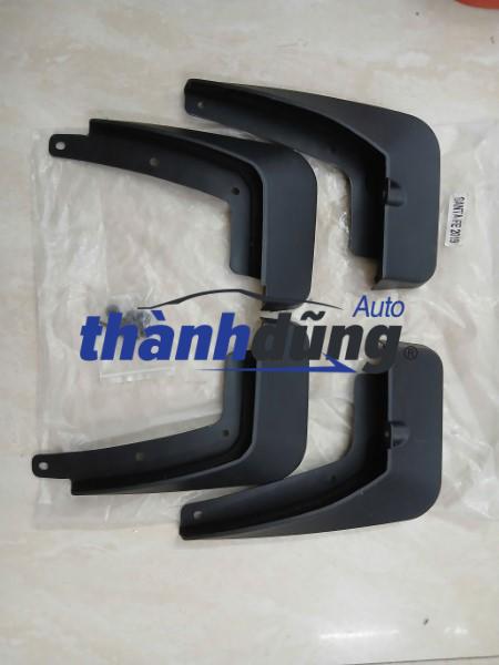 CHẮN BÙN BÁNH HYUNDAI SANTAFE 2018 | 86842S1000