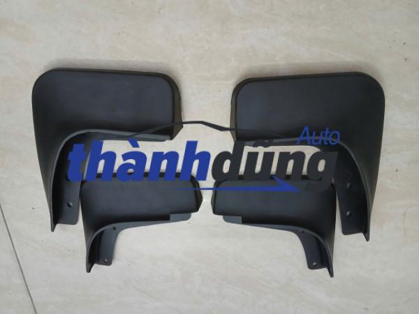 CHẮN BÙN BÁNH HYUNDAI CRETA 2018 | 86832A0000