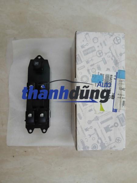 CÔNG TẮC LÊN KÍNH TỔNG SSANGYONG KORANDO 2001-2006 | 8582005700