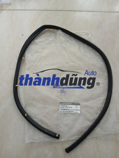 GIOĂNG CÁNH CỬA NISSAN QASHQAI 2008-2013 | 82830JE20A