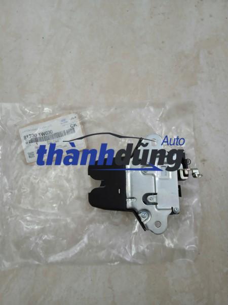 CƠ CẤU NGẬM CỐP HẬU KIA RIO 2012-2017 | 812301W030