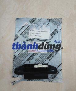 CÔNG TẮC MỞ CỐP TOYOTA YARIS 2015-2022 | 848400K010