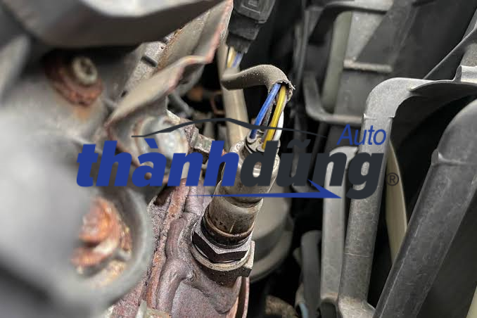 BỘ LỌC GIÓ BẨN LÀM ĐÈN CHECK ENGINE SÁNG – TẠI SAO XẢY RA