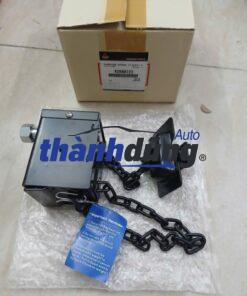 TREO LỐP DỰ PHÒNG MITSUBISHI PAJERO 2008-2023 | 4260A122