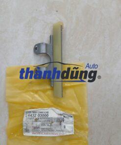 NHỰA TỲ XÍCH CAM HYUNDAI I20 2008-2013 | 2443203000