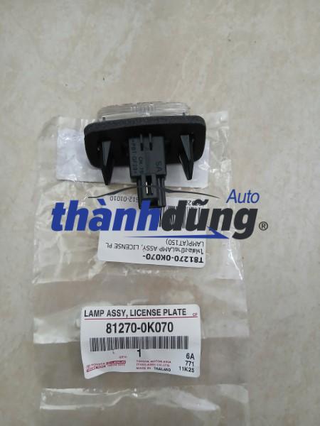 ĐÈN SOI BIỂN SỐ TOYOTA FORTUNER 2015-2021 | 812700K070