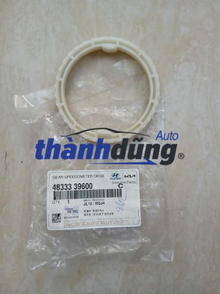 NẮP VẶN CỤM BƠM XĂNG HUYNDAI SANTAFE 2012-2018 | 311523W000