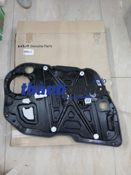 COMPA LÊN KÍNH KIA CERATO 2018-2023 | 82481M6220