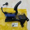 BÀN ĐẠP CHÂN GA KIA BONGO 3 2004-2010 | 327004E000