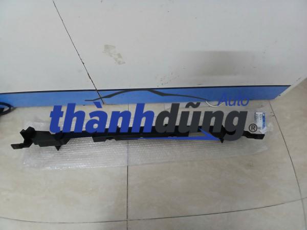 HƯỚNG GIÓ KÉT NƯỚC DƯỚI FORD EVEREST 2015-2022 | JB3Z8327E