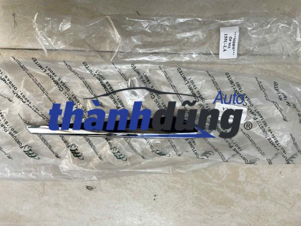 ỐP MẠ BA ĐỜ SỐC TRÊN MITSUBISHI ATTRAGE 2020-2025 | 6407A377