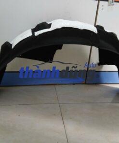 LÒNG DÈ CHẮN BÙN VINFAST VF8 2023-2026 | BEX30120075