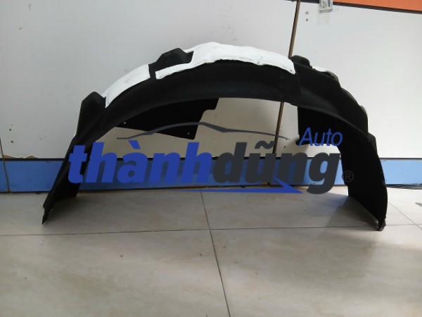 LÒNG DÈ CHẮN BÙN VINFAST VF8 2023-2026 | BEX30120075