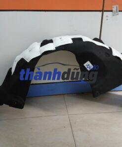 LÒNG DÈ CHẮN BÙN VINFAST VF8 2023-2026 | BEX30120075