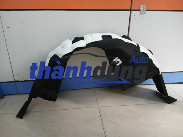 LÒNG DÈ CHẮN BÙN VINFAST VF8 2023-2026 | BEX30120075