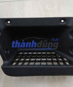 ỐP BẬC LÊN XUỐNG HYUNDAI MIGHTY EX8 2017-2025 | 877205P000CA