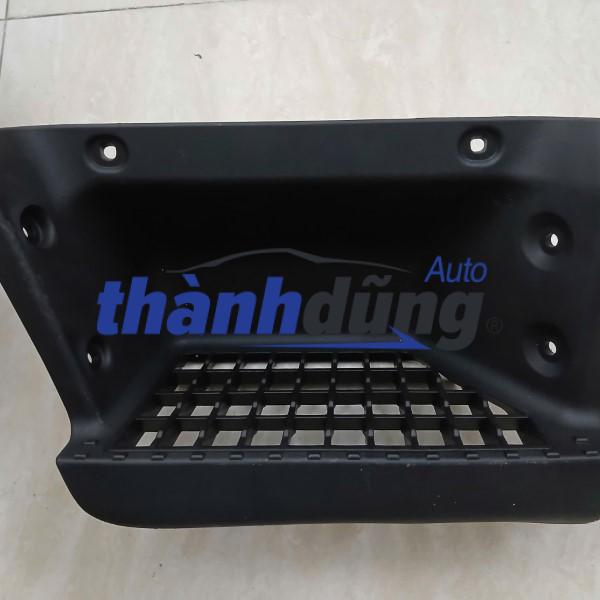 ỐP BẬC LÊN XUỐNG HYUNDAI MIGHTY EX8 2017-2025 | 877205P000CA