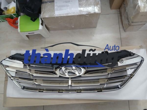 MẶT CA LĂNG HYUNDAI SANTAFE 2015-2019 | 863502WBA0