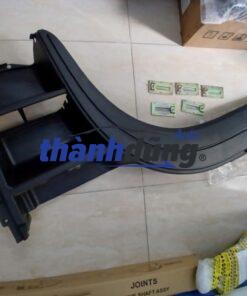 ỐP BẬC LÊN XUỐNG HYUNDAI HD170 | 869307C000