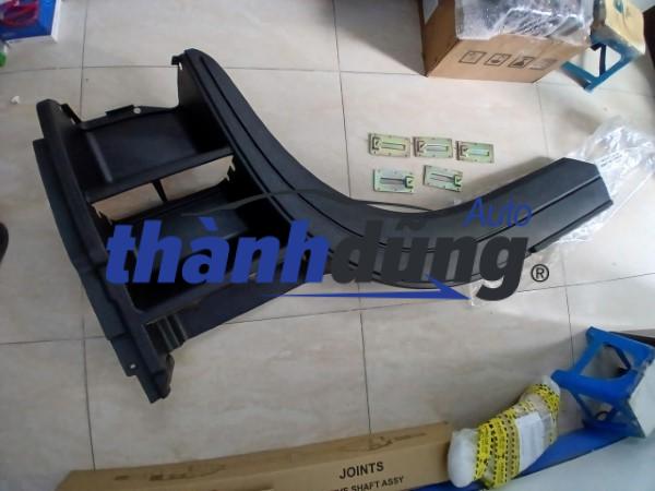 ỐP BẬC LÊN XUỐNG HYUNDAI HD170 | 869307C000