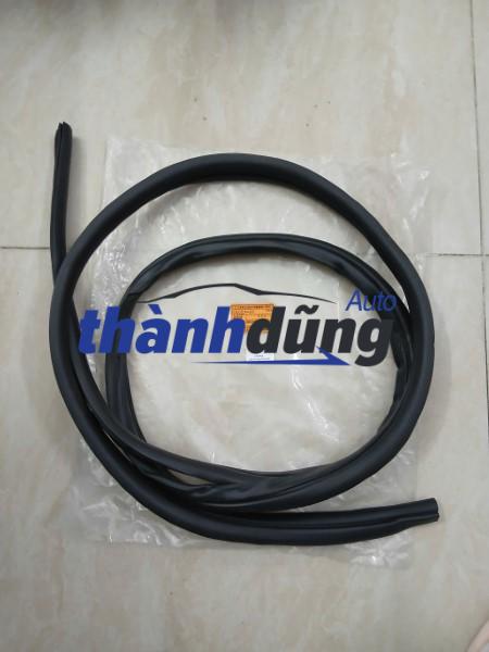 RON KHUNG CỬA FORD FOCUS 2005-2011 | 4M51A20530BB5YYW