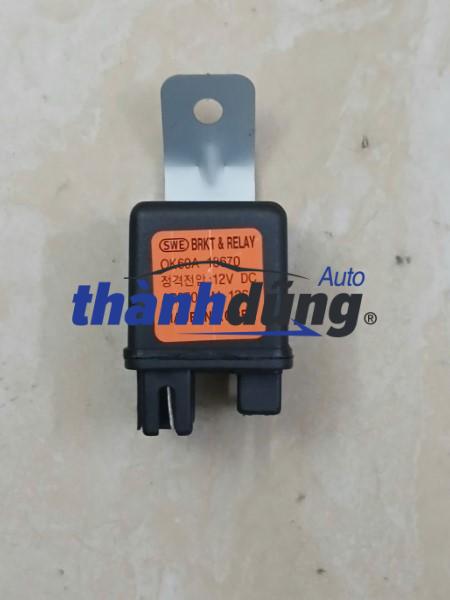 RƠ LE XI NHAN (CHỚP) KIA K190 | 0K60A18670