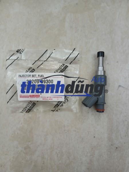 BÉC PHUN TOYOTA HILUX 2006-2016 | 2320909300