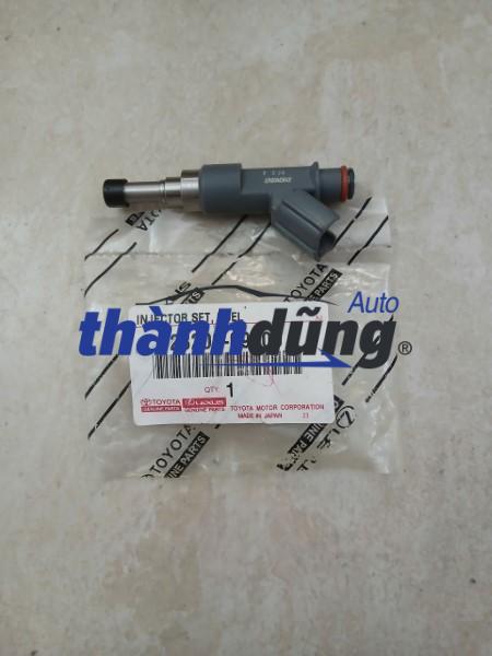 BÉC PHUN TOYOTA HILUX 2006-2016 | 2320909300