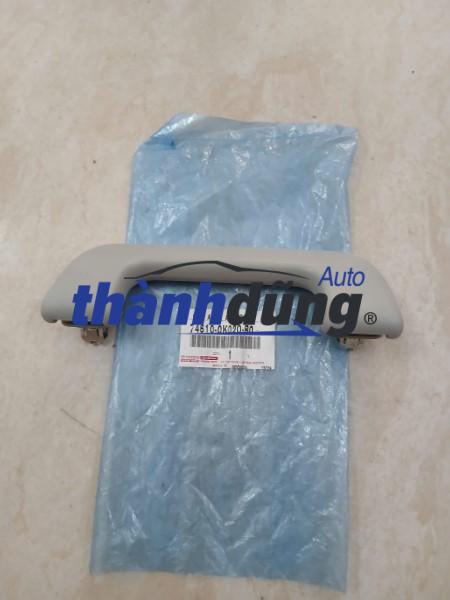 TAY VIN TRẦN TOYOTA INNOVA 2016-2021 | 746100K020B0