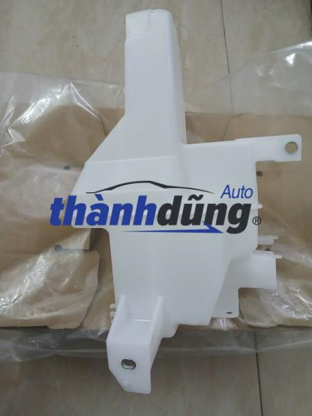 BÌNH NƯỚC XỊT KÍNH MAZDA CX3 2020-2026 | D11B67481