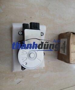 MOTOR QUẠT KÉT NƯỚC MITSUBISHI GRANDIS 2005-2011 | MN135302