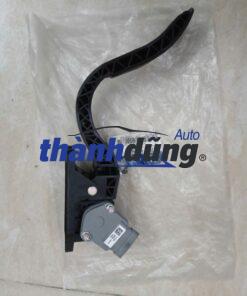 CẢM BIẾN CHÂN GA HYUNDAI STAREX 2000-2007 | 327004A660