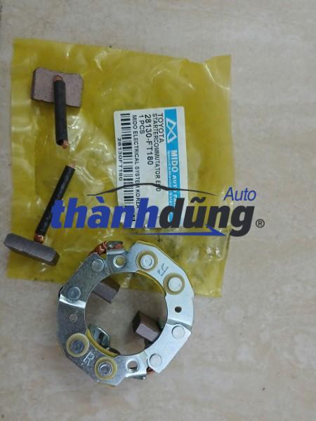 CHỔI (GIÁ) THAN ĐỀ TOYOTA INNOVA | 2814070020