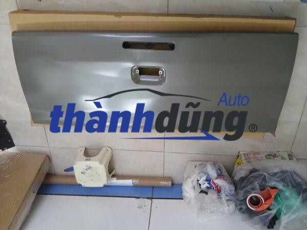 NẮP BƯỞNG SAU TOYOTA HILUX 2005-2016 | 657000K120