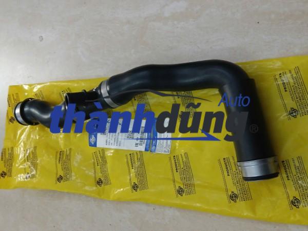 ỐNG KÉT NƯỚC DƯỚI MERCEDES C200 2007-2014 | 2045010282
