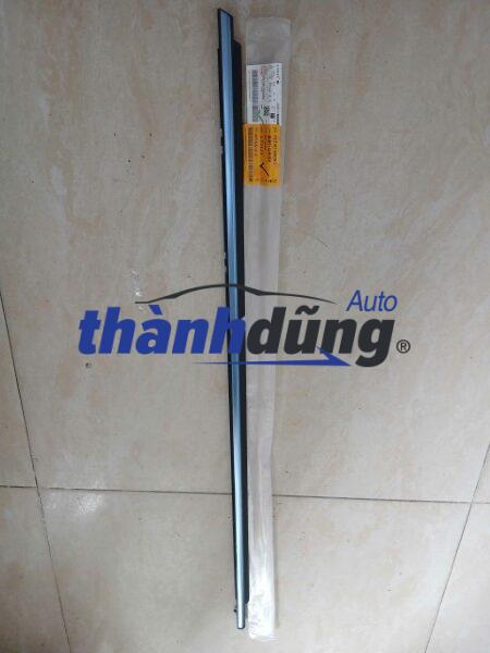 NẸP CHÂN KÍNH NGOÀI PHẢI TOYOTA CAMRY 2007 | 7573006080