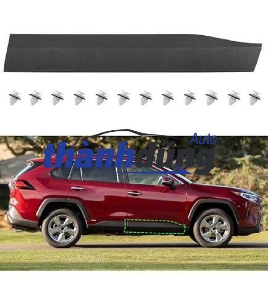 ỐP CÁNH CỬA SAU TOYOTA COROLLA CROSS 2020-2025 | 750780A011 - Ảnh 5