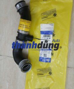 ỐNG KÉT NƯỚC DƯỚI MERCEDES C200 2009-2014 | 2045012682