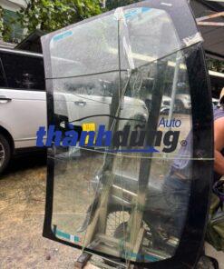 KÍNH CHẮN GIÓ TRƯỚC RANGE ROVER SPORT 2017-2023 | LR106973