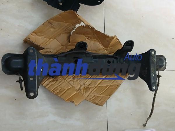 GIÁ BẮT THƯỚC LÁI HYUNDAI PORTER 2 2005-2016 | 542104F000